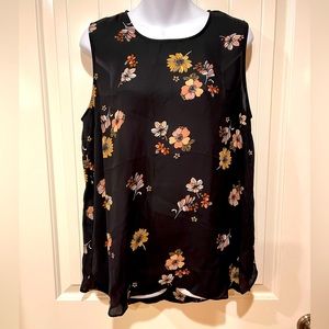 WhoWhatWear flowy tank sz L flowers